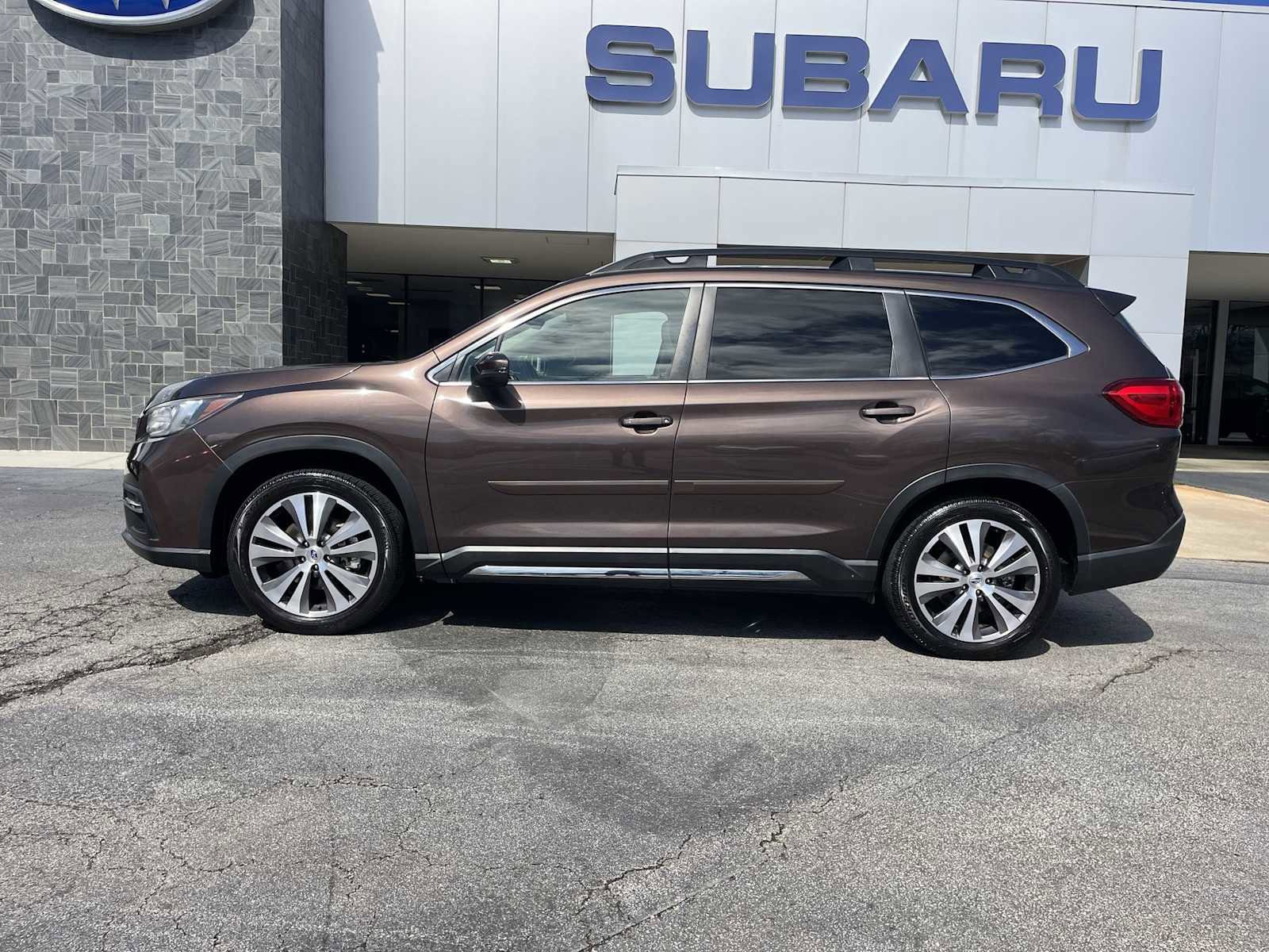 Used 2019 Subaru Ascent Limited video 2