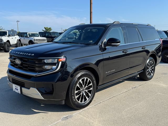 Used 2025 Ford Expedition Max Platinum AWD/4WD image 9