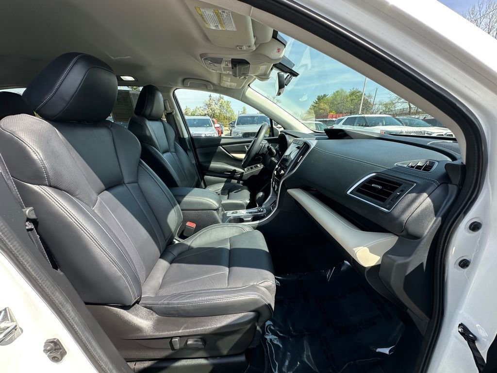Used 2022 Subaru Ascent Limited image 27