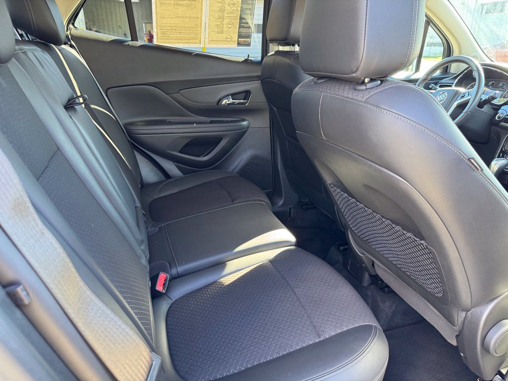 Certified 2020 Buick Encore Preferred FWD image 28