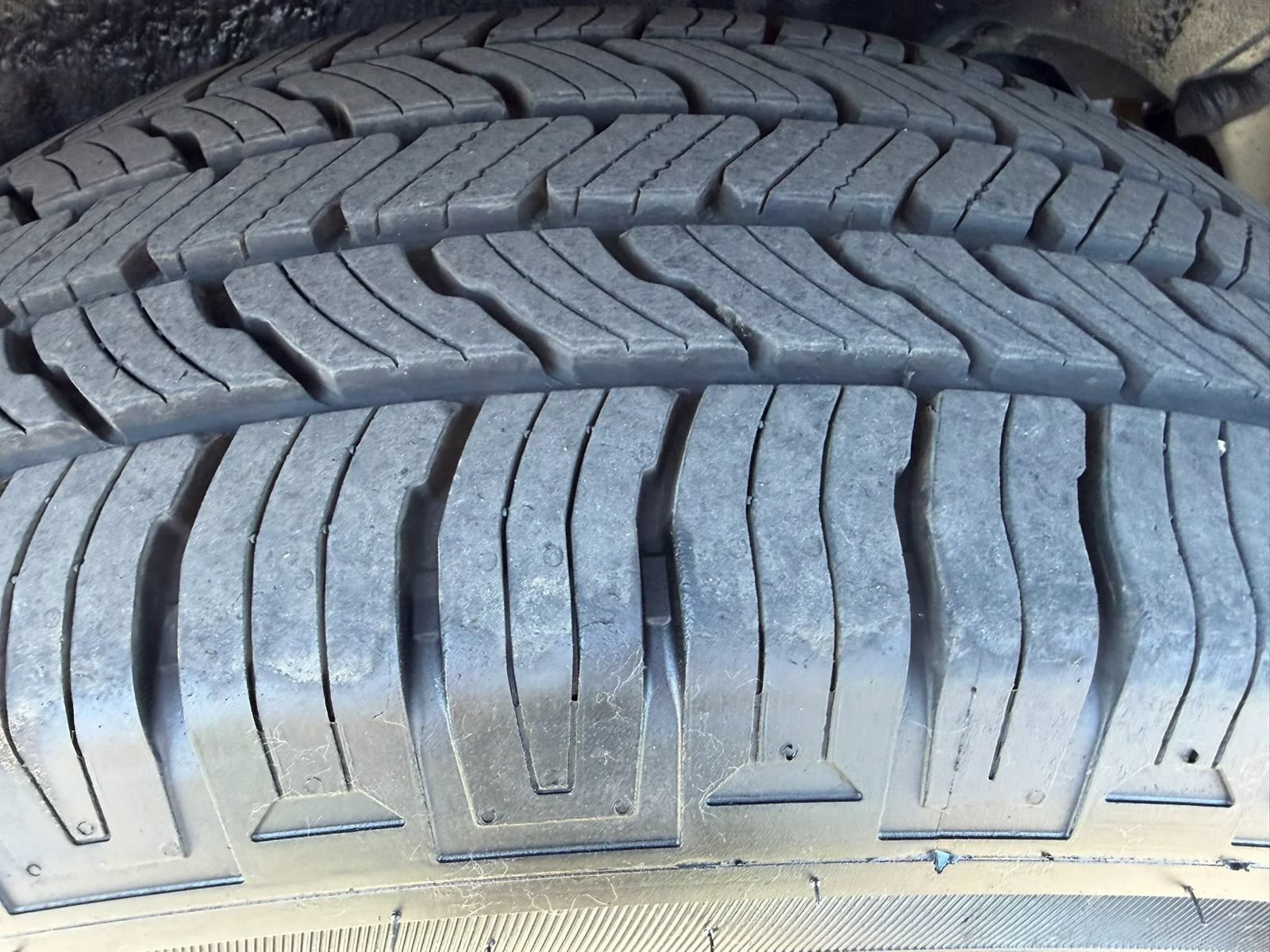 Used 2013 Toyota Sequoia SR5 AWD/4WD image 31