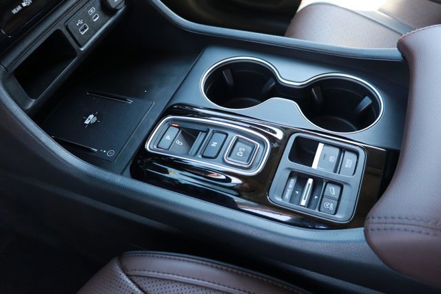Certified 2024 Honda Pilot Elite image 21