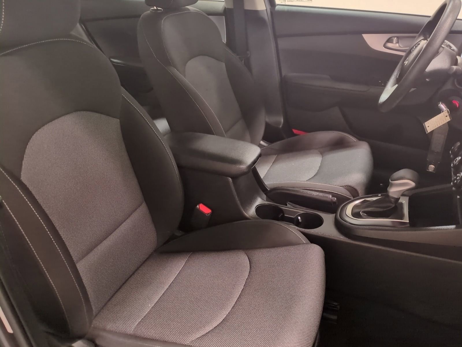 Certified 2023 Kia Forte LXS image 11