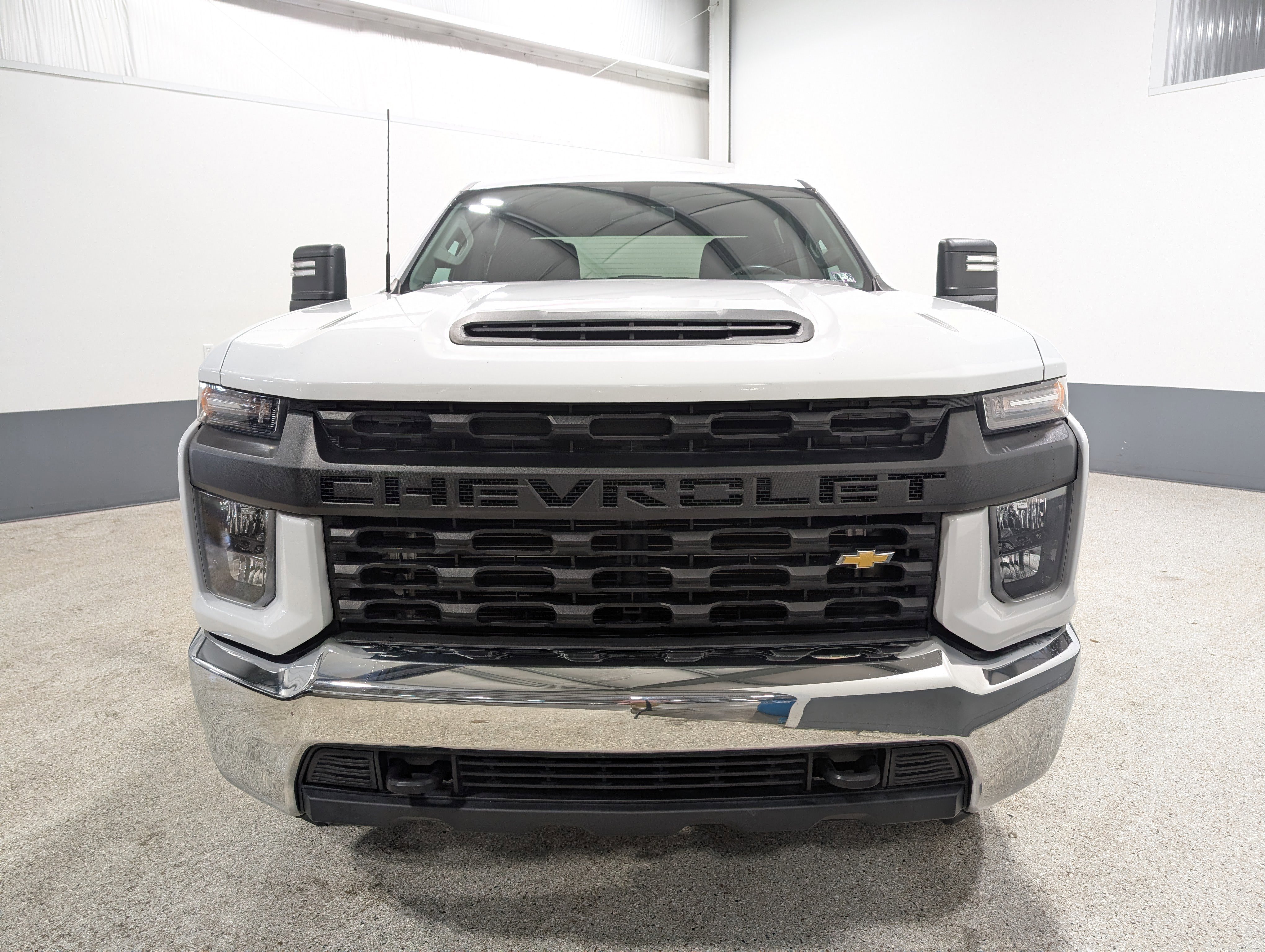 Used 2023 Chevrolet Silverado 2500 W/T image 8