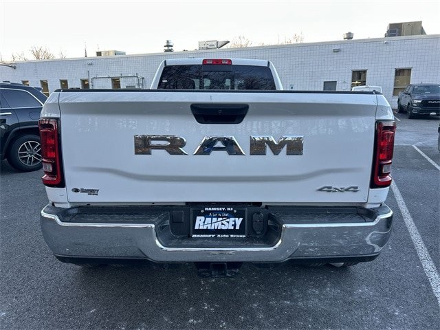 New 2026 RAM 3500 Tradesman AWD/4WD image 15