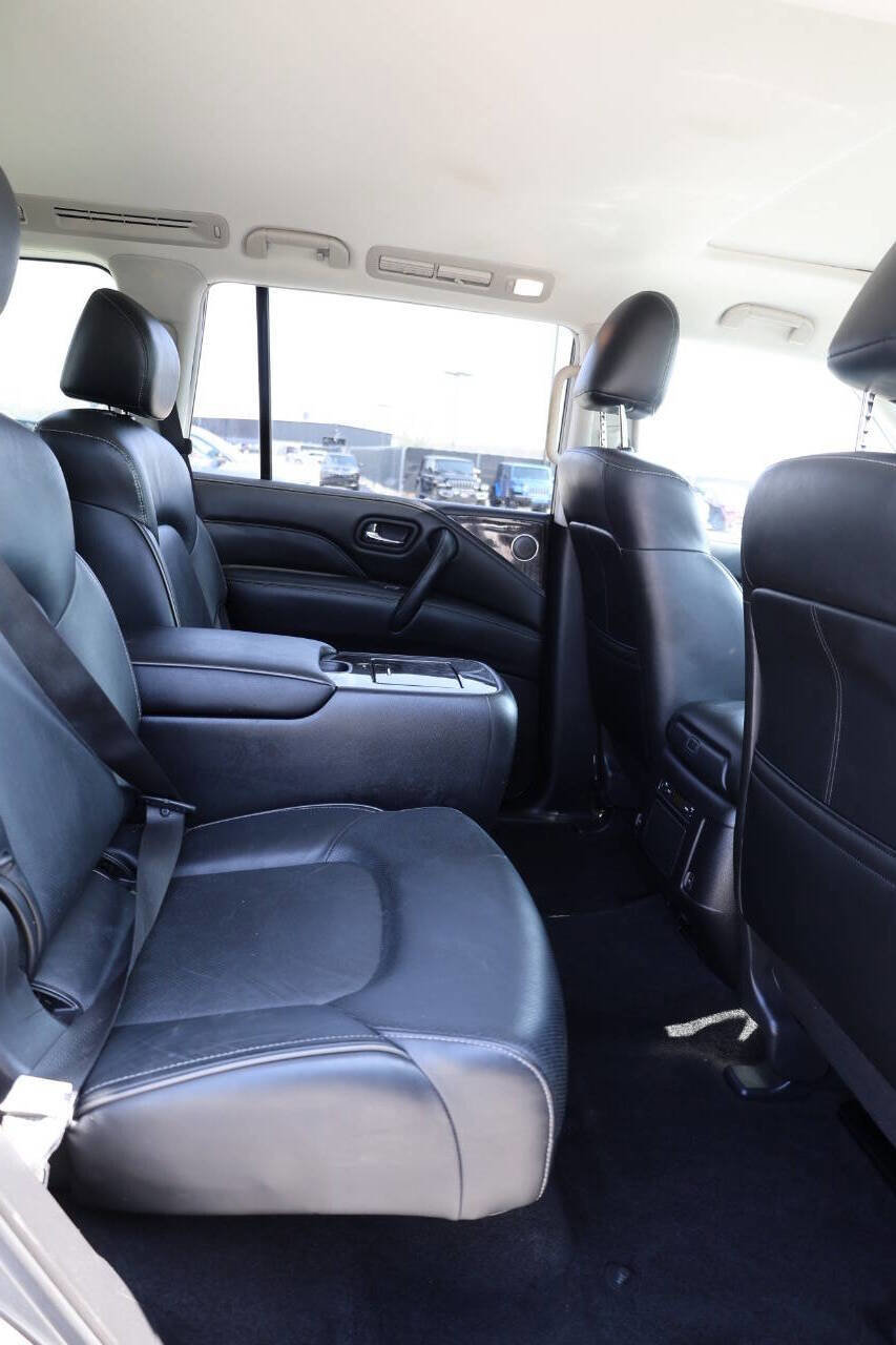 Used 2021 INFINITI QX80 Luxe AWD/4WD image 16