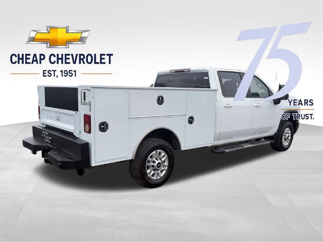 Used 2024 Chevrolet Silverado 2500 LT w/ Convenience Package AWD/4WD image 5