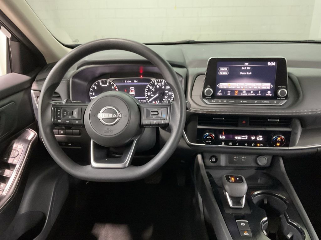 Used 2024 Nissan Rogue SV AWD/4WD image 8