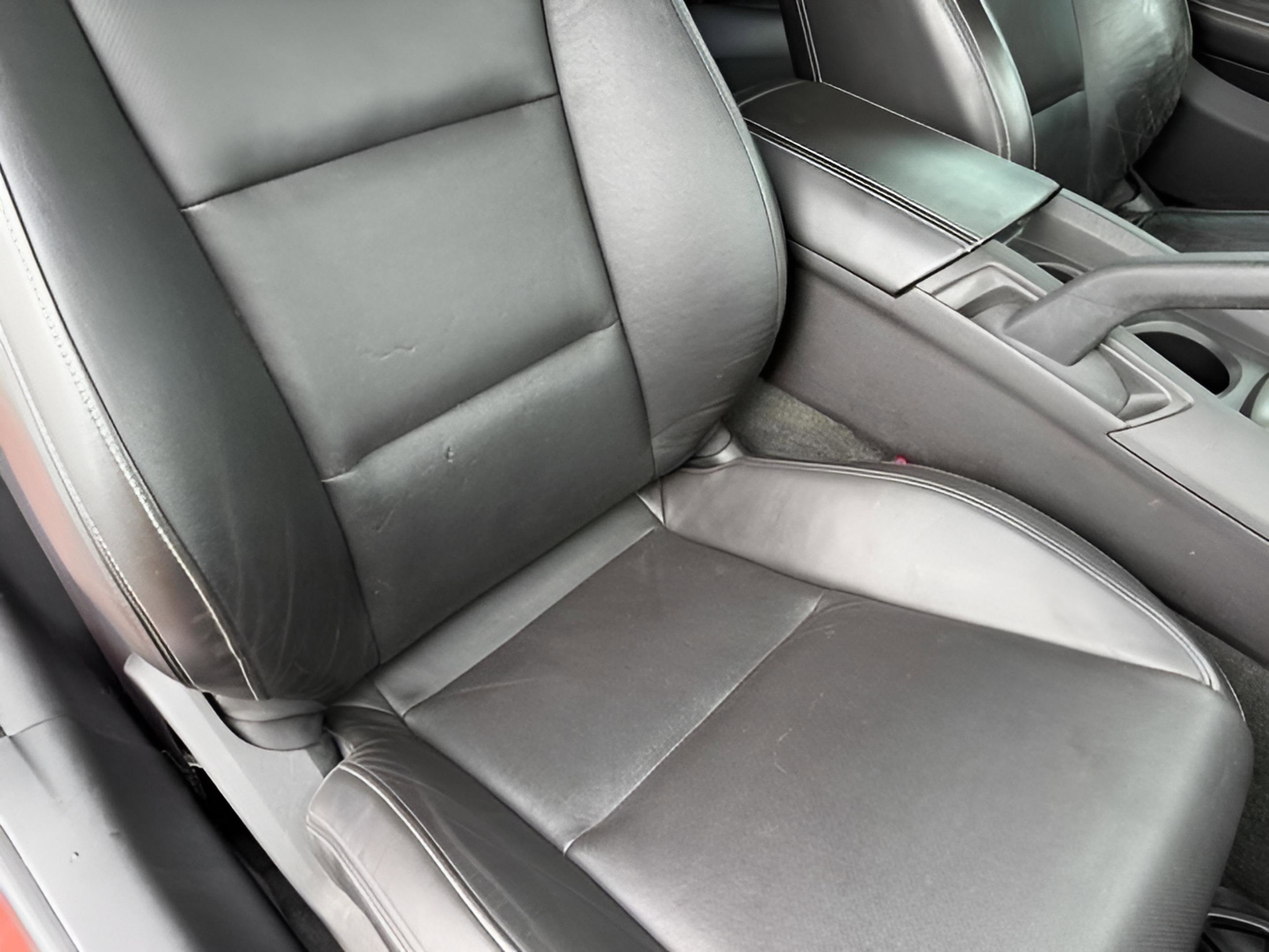 Used 2010 Chevrolet Camaro SS w/ RS Package image 13