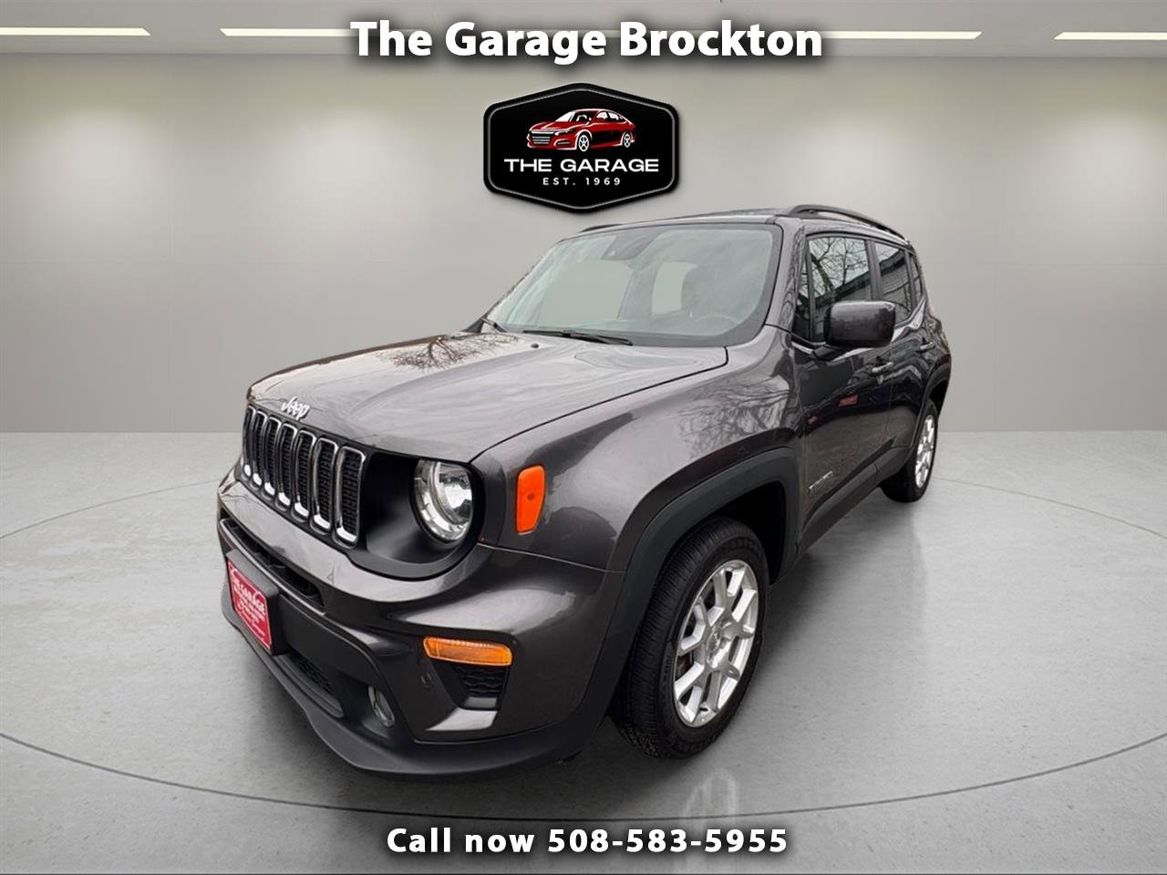 Used 2021 Jeep Renegade Latitude image 1
