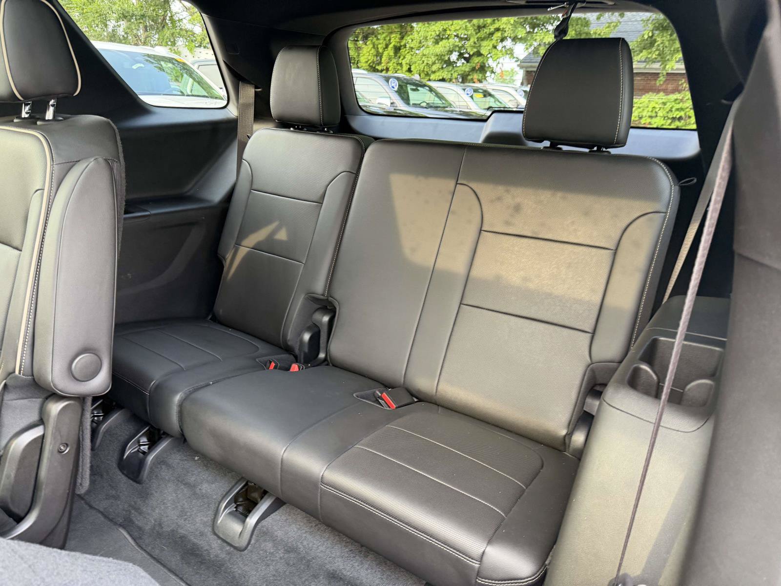 Certified 2023 Chevrolet Traverse Premier w/ Redline Edition AWD/4WD image 14