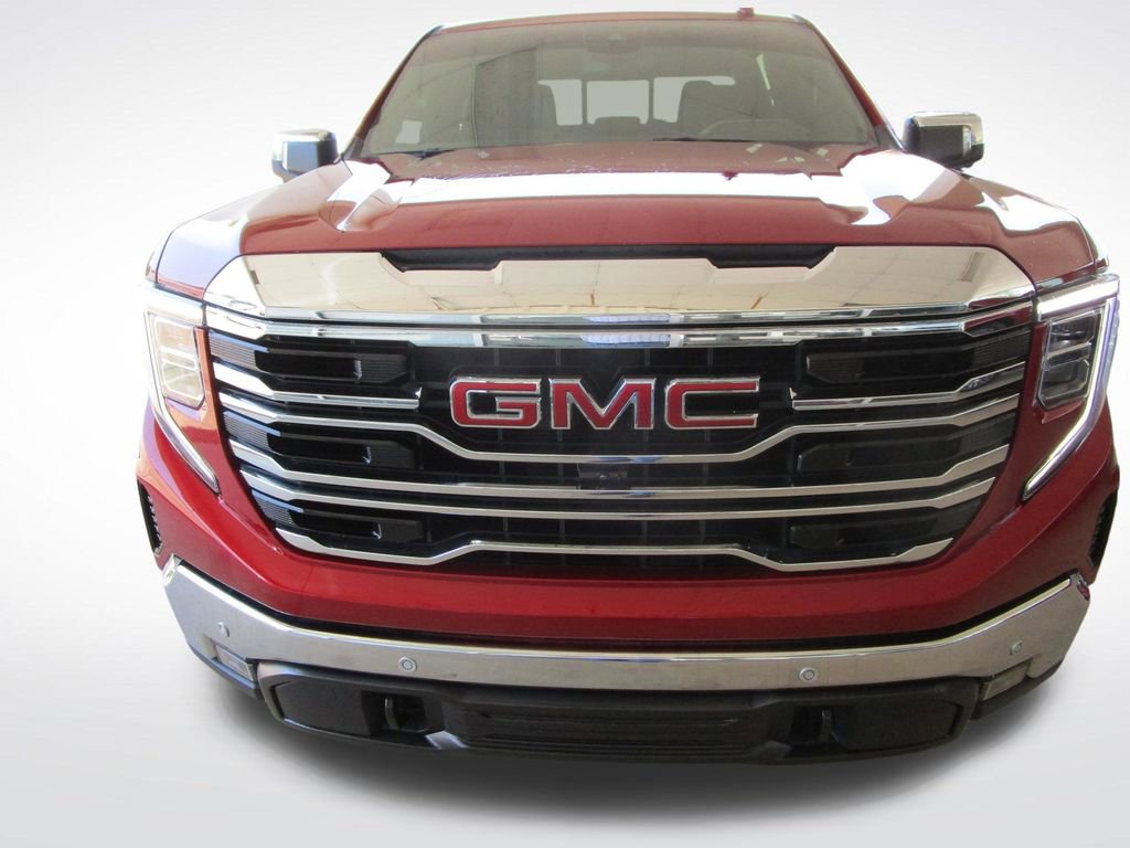 Used 2024 GMC Sierra 1500 SLT w/ SLT Premium Plus Package AWD/4WD image 23