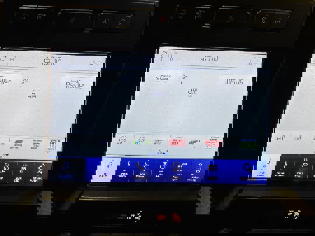 Used 2020 Ford F150 Lariat image 18