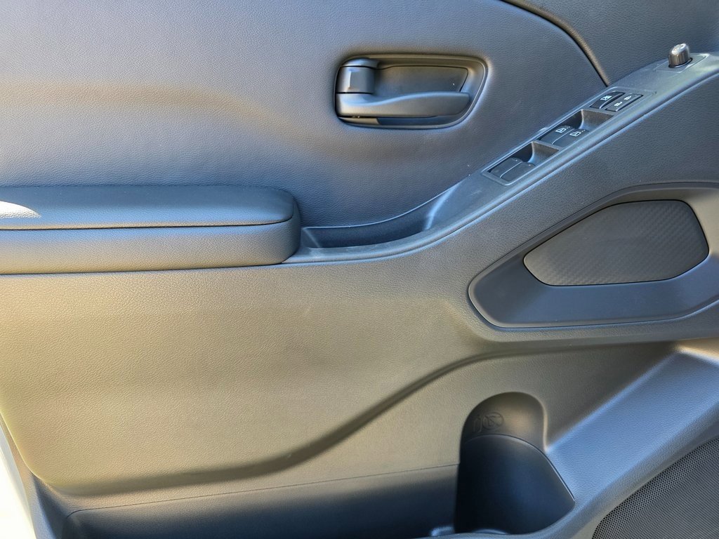 New 2026 Nissan Frontier SV image 16