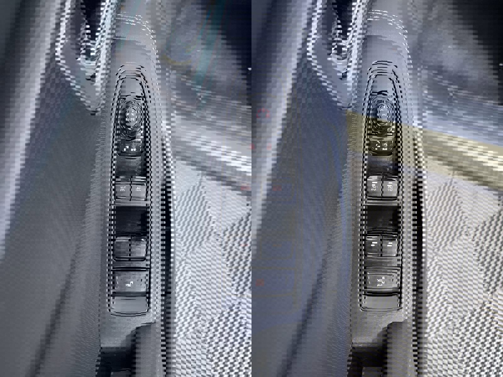 Used 2023 Subaru Forester Premium image 14