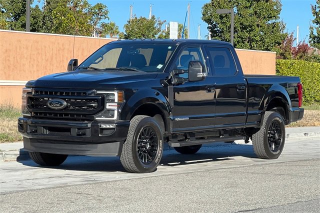 Used 2022 Ford F250 Lariat w/ Black Appearance Package image 8