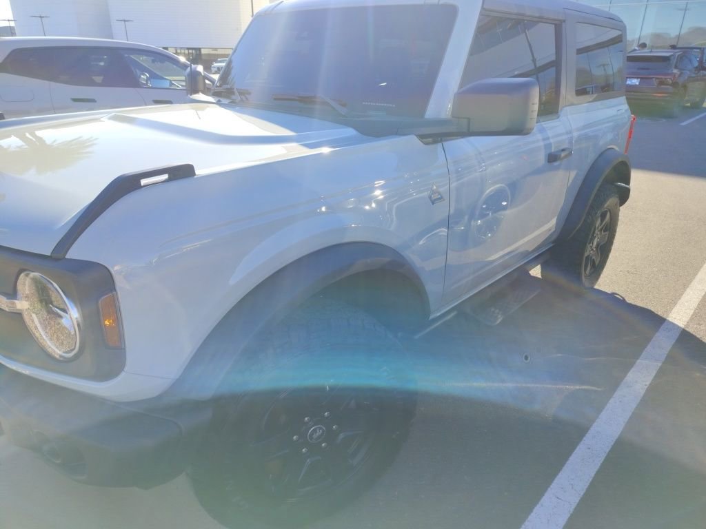 Used 2024 Ford Bronco Black Diamond image 3