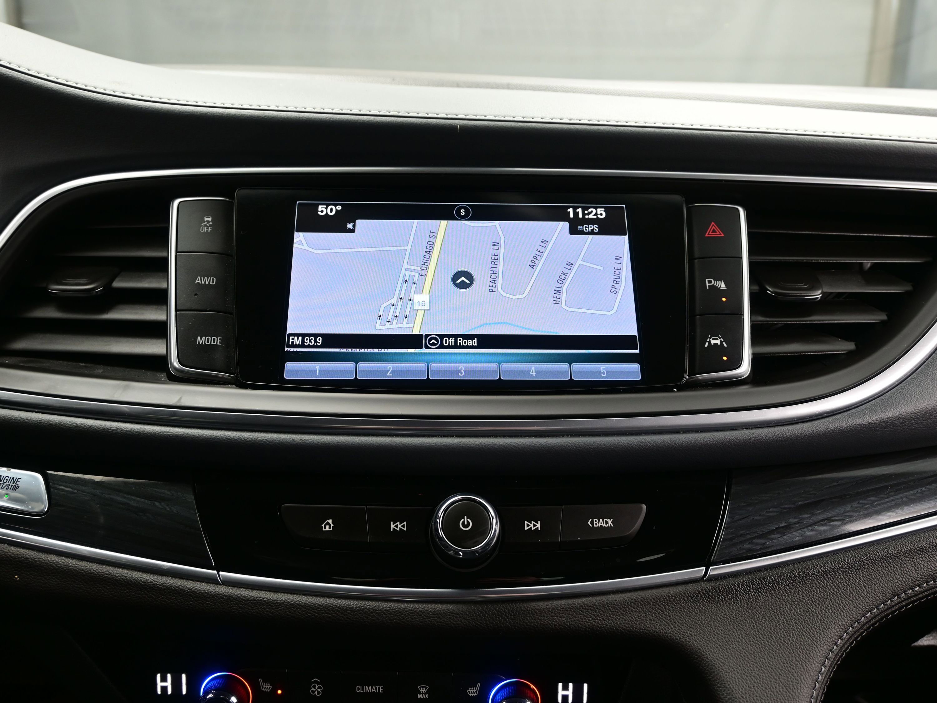 Used 2019 Buick Enclave Premium w/ Experience Buick Package image 21