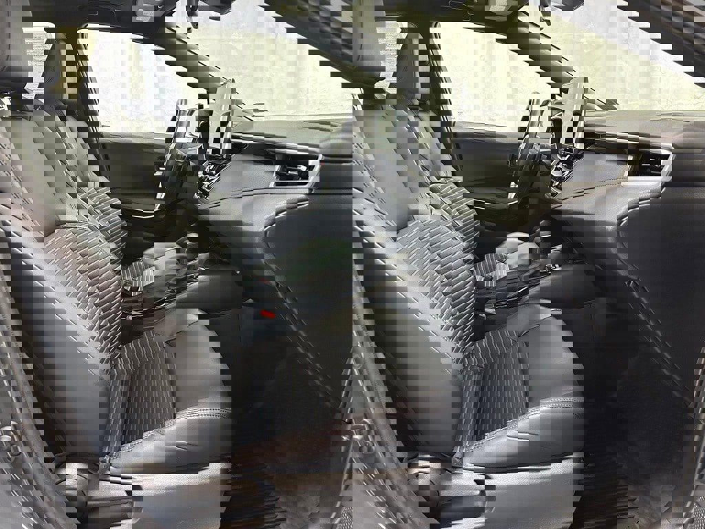 Used 2025 Toyota Corolla XSE image 49