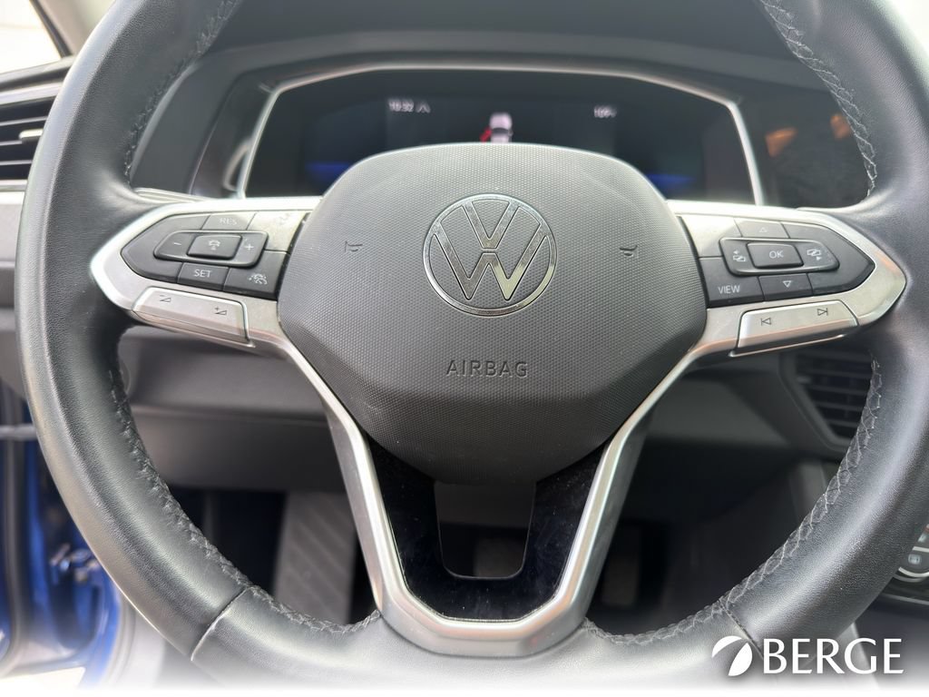 Used 2022 Volkswagen Jetta SE FWD image 15