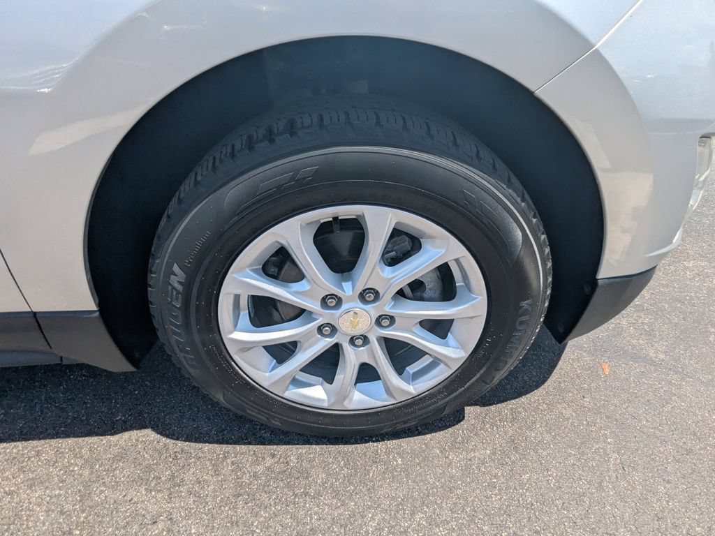 Used 2021 Chevrolet Equinox LT w/ Driver Convenience Package FWD image 23