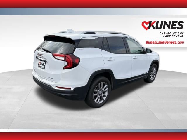 Used 2024 GMC Terrain SLT AWD/4WD image 4