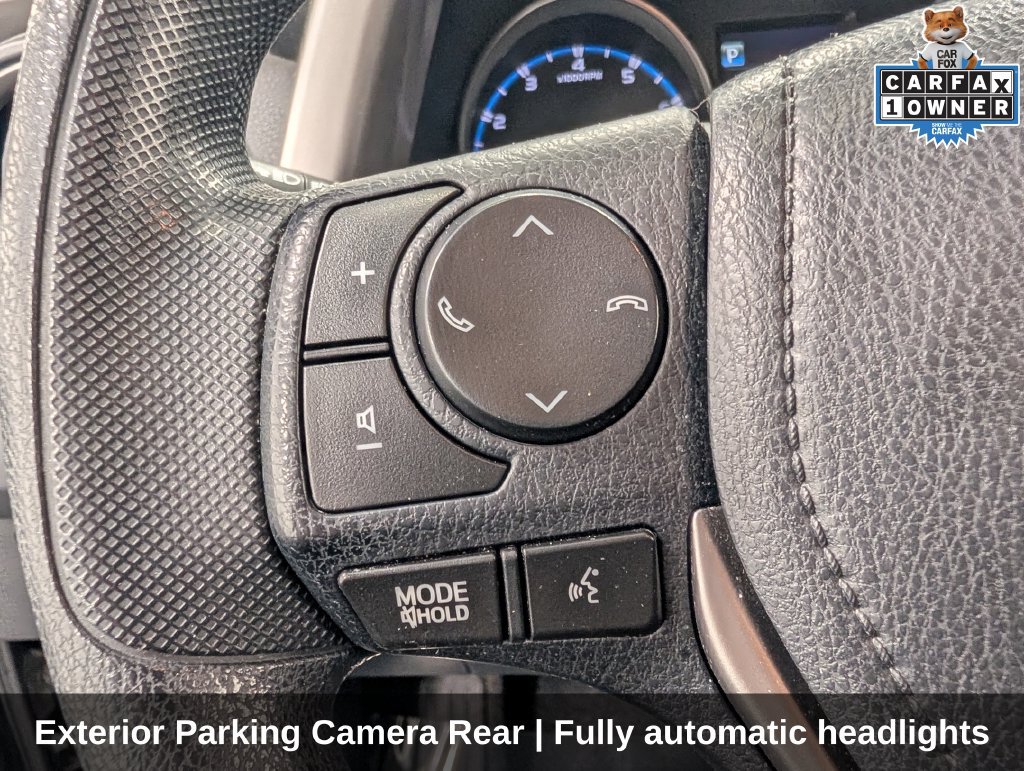 Used 2018 Toyota RAV4 LE w/ All Weather Liner Package AWD/4WD image 21