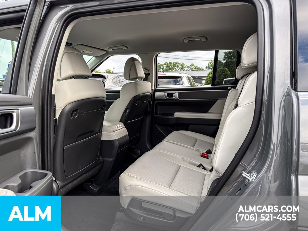 Used 2026 Hyundai Santa Fe SEL AWD/4WD image 12