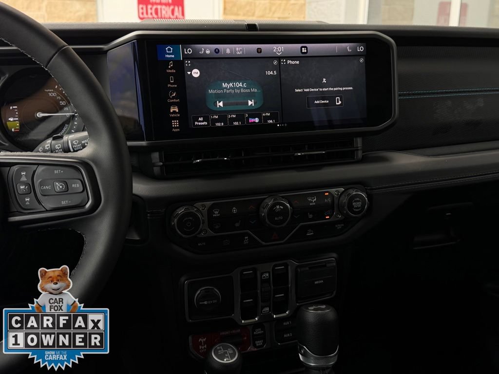 Used 2025 Jeep Wrangler Unlimited Rubicon 4xe w/ Convenience Group AWD/4WD image 15