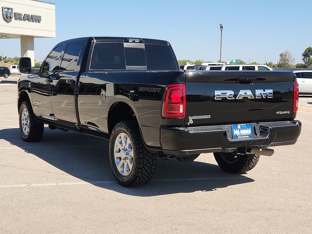 Used 2025 RAM 3500 Laramie w/ Sport Appearance Package AWD/4WD image 3