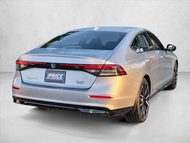 Used 2025 Honda Accord Touring image 5