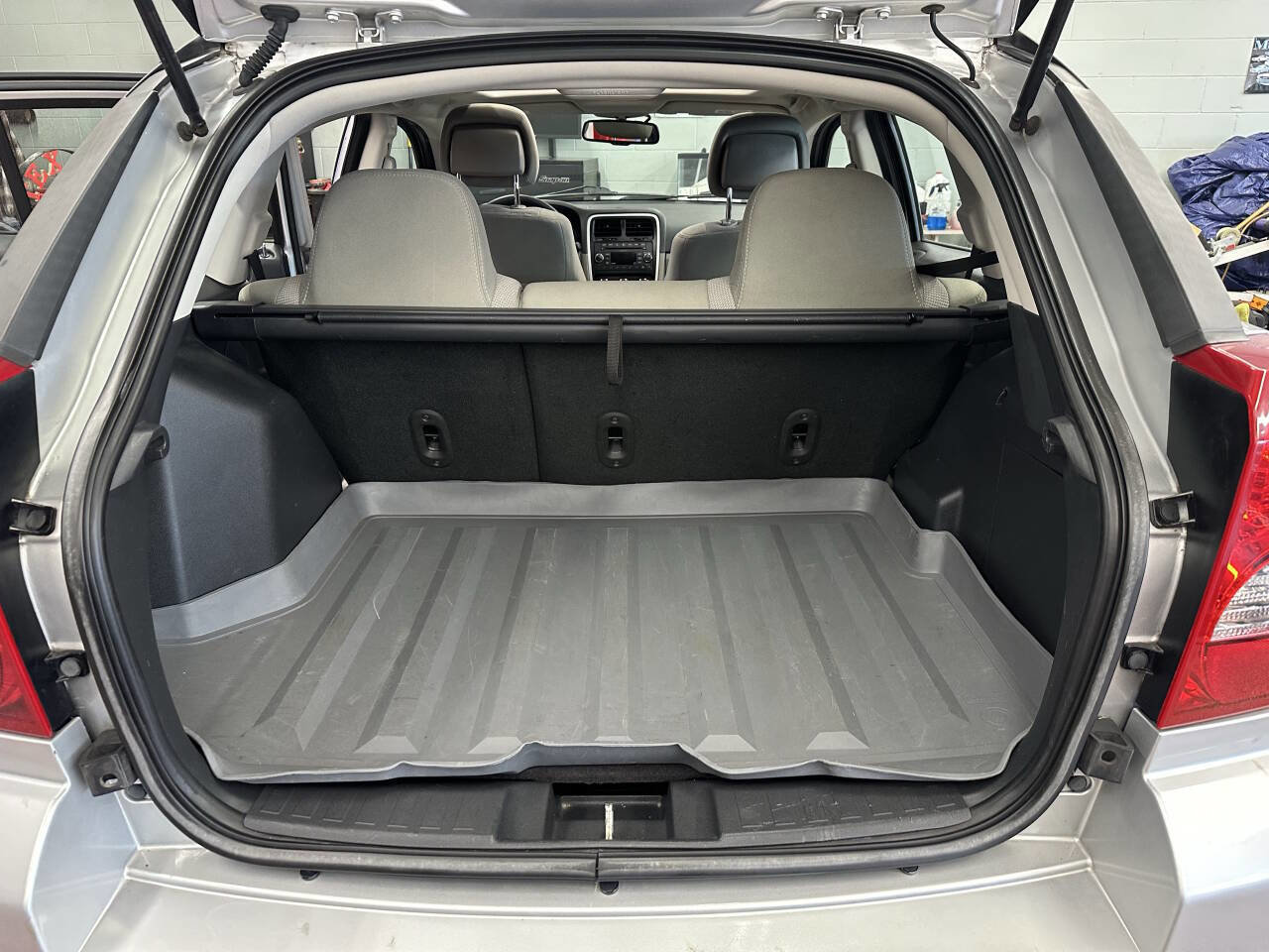 Used 2010 Dodge Caliber Mainstreet image 24