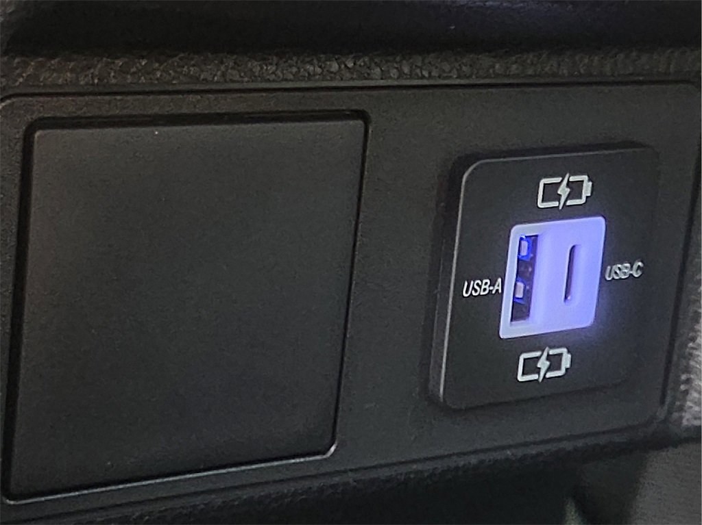 New 2026 Toyota Tacoma SR image 9