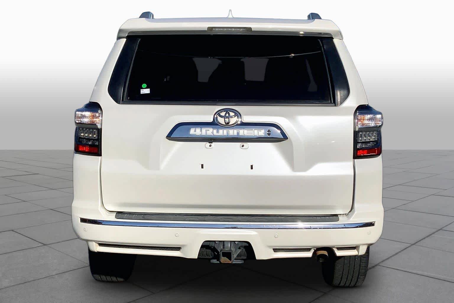 Used 2014 Toyota 4Runner Limited RWD image 5