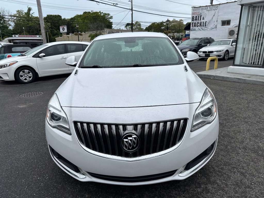 Used 2017 Buick Regal Premium image 23