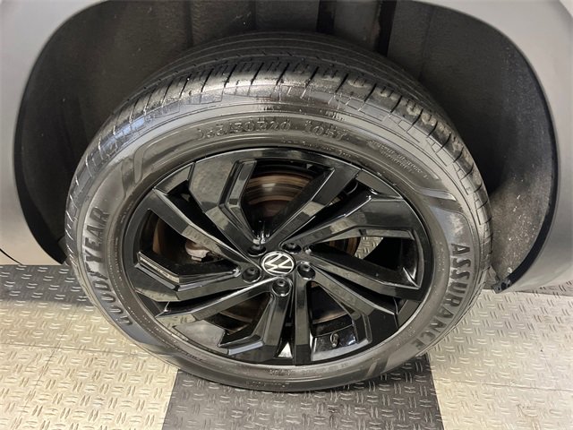 Certified 2023 Volkswagen Atlas SE image 16