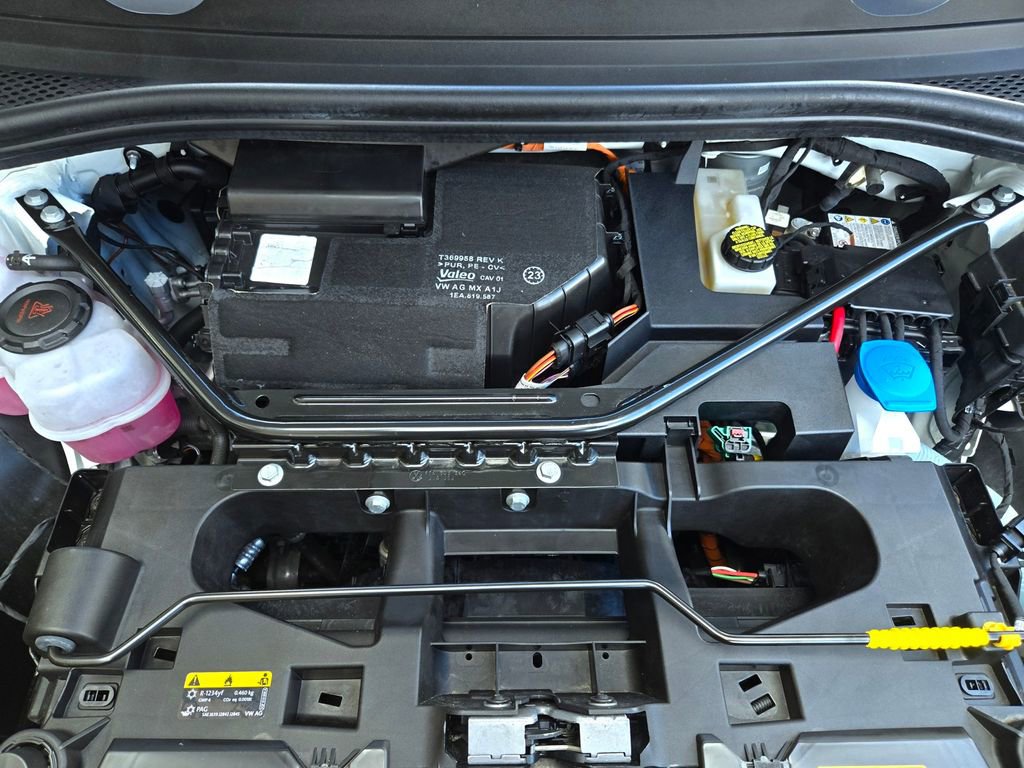 Certified 2023 Volkswagen ID.4 Pro image 23