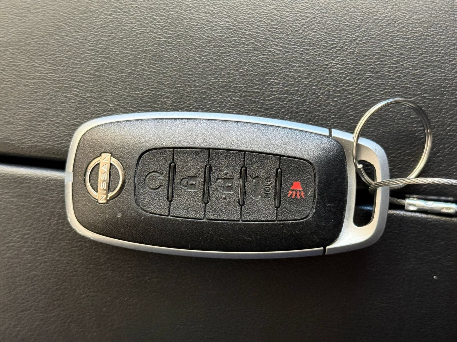 Used 2025 Nissan Rogue SV FWD image 20