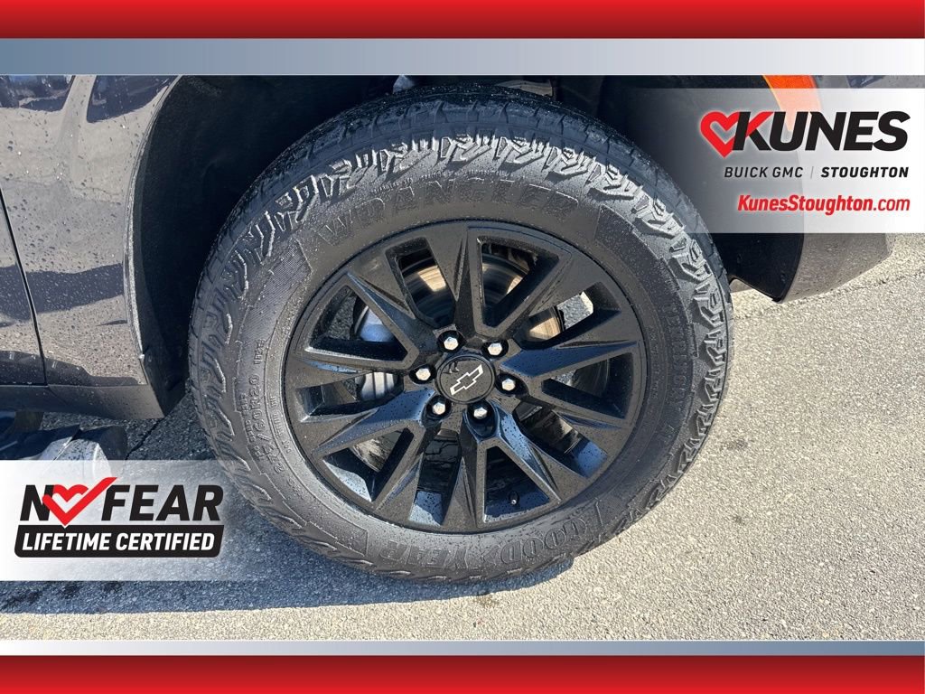 Used 2024 Chevrolet Tahoe Z71 w/ Max Trailering Package image 15