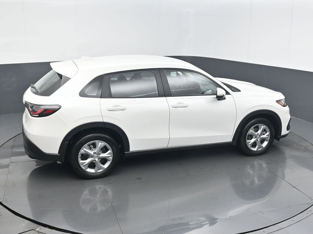 Certified 2025 Honda HR-V LX image 24