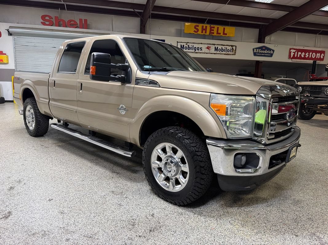 Used 2013 Ford F250 Lariat w/ Lariat Ultimate Pkg AWD/4WD image 11