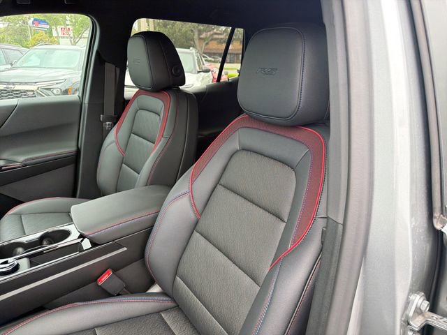 New 2026 Chevrolet Equinox RS w/ Safety and Technology Package FWD image 22