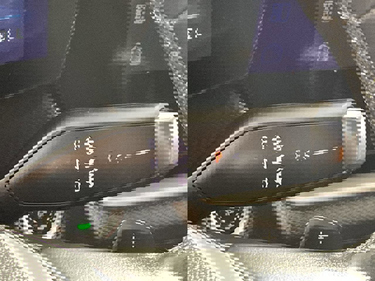 Used 2025 Chevrolet Equinox LT image 14