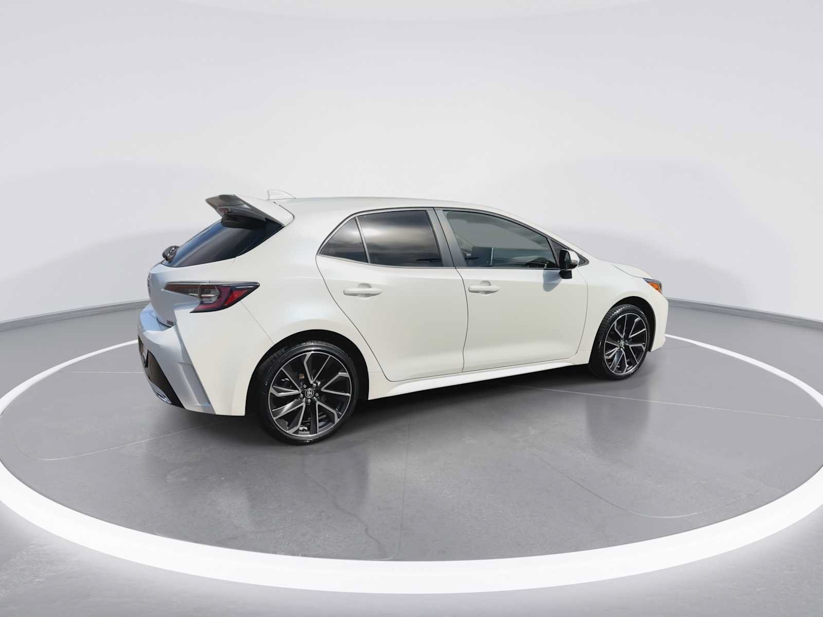 Certified 2019 Toyota Corolla XSE FWD image 8