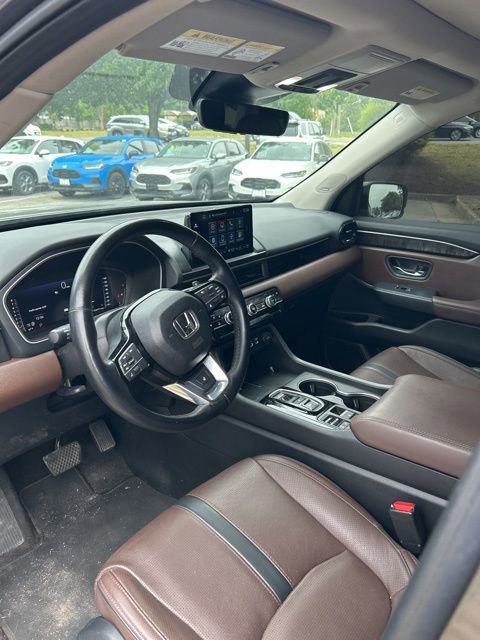 Used 2023 Honda Pilot Elite image 9