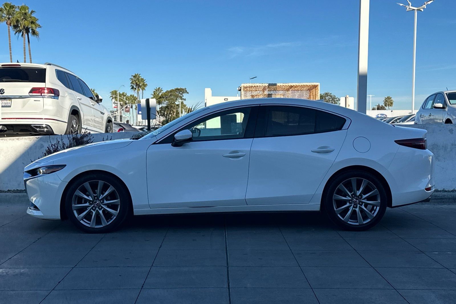 Used 2019 MAZDA MAZDA3 Sedan w/ Premium Package image 7