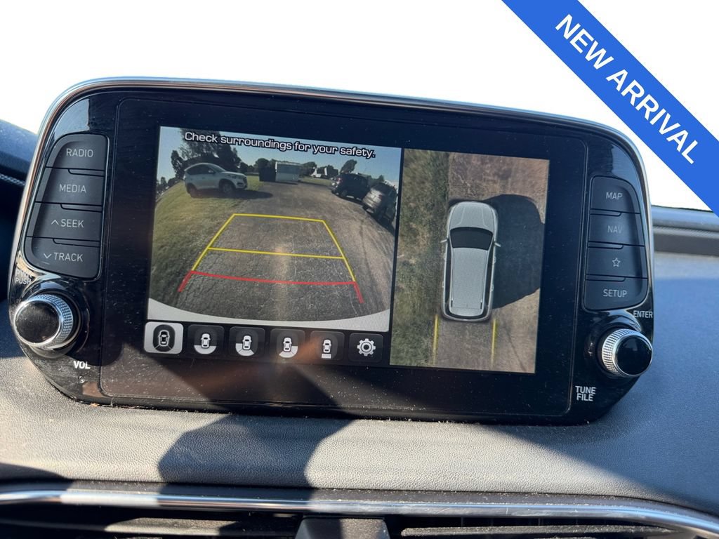 Used 2020 Hyundai Santa Fe Limited AWD/4WD image 16