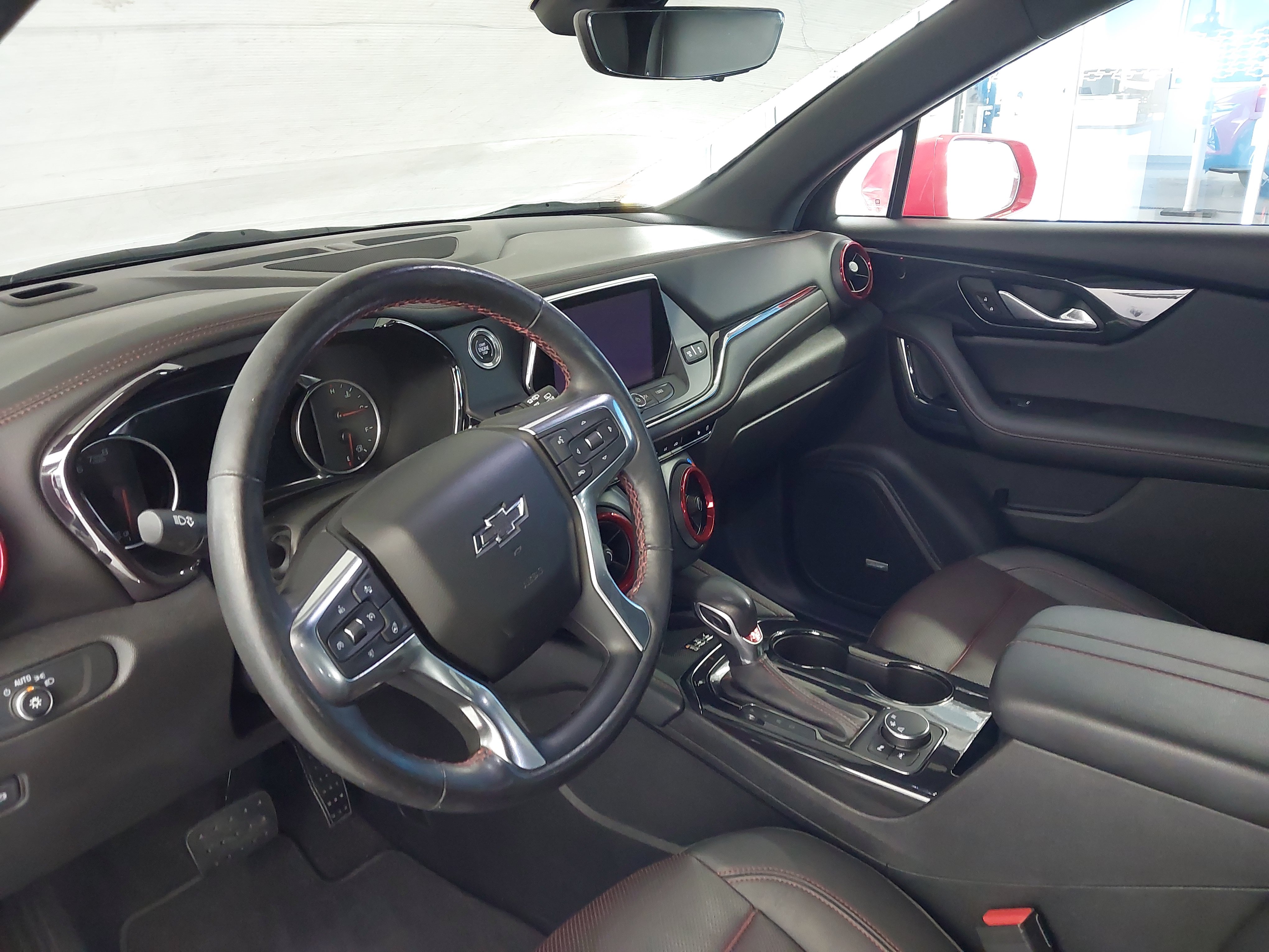 Certified 2020 Chevrolet Blazer RS FWD image 2