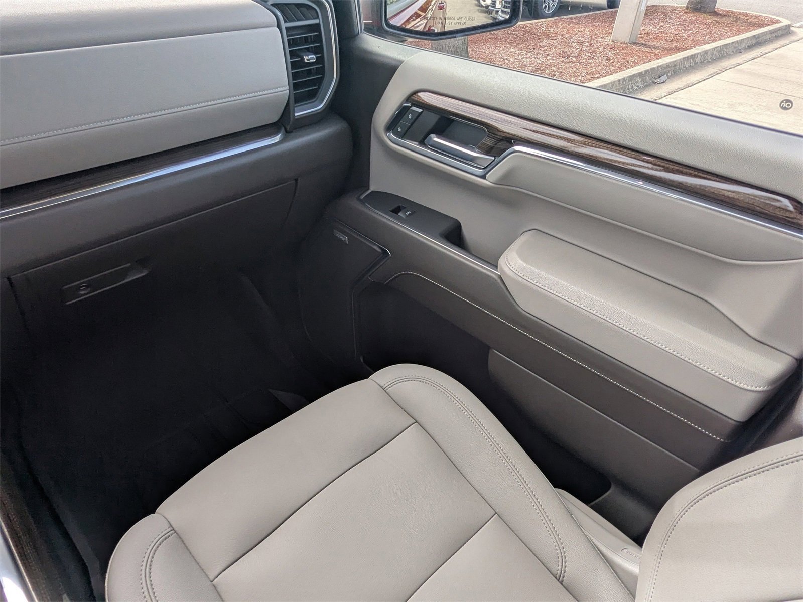 Used 2023 Chevrolet Silverado 1500 RST w/ Convenience Package II image 18