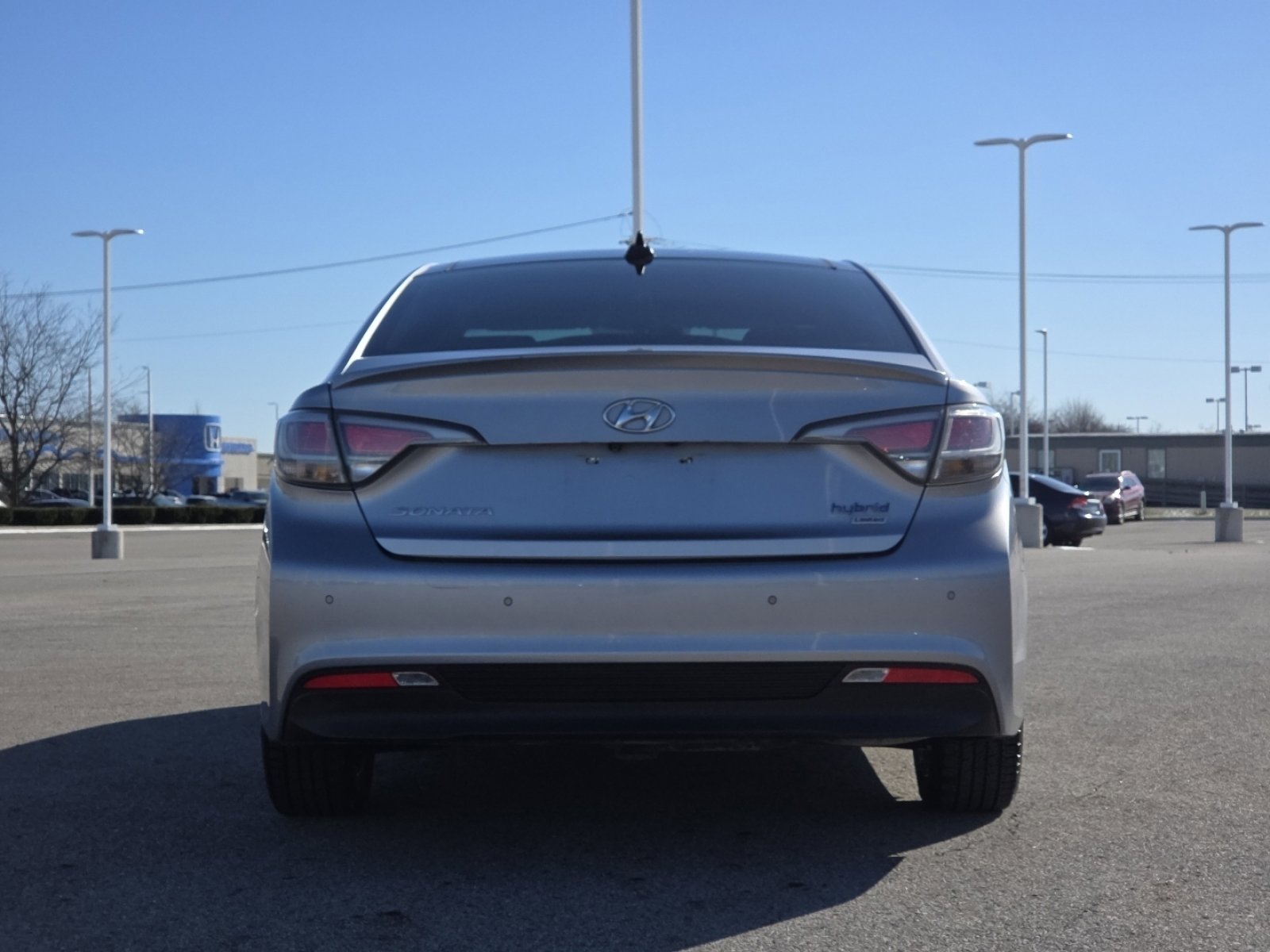 Used 2016 Hyundai Sonata Limited w/ Option Group 02 image 16